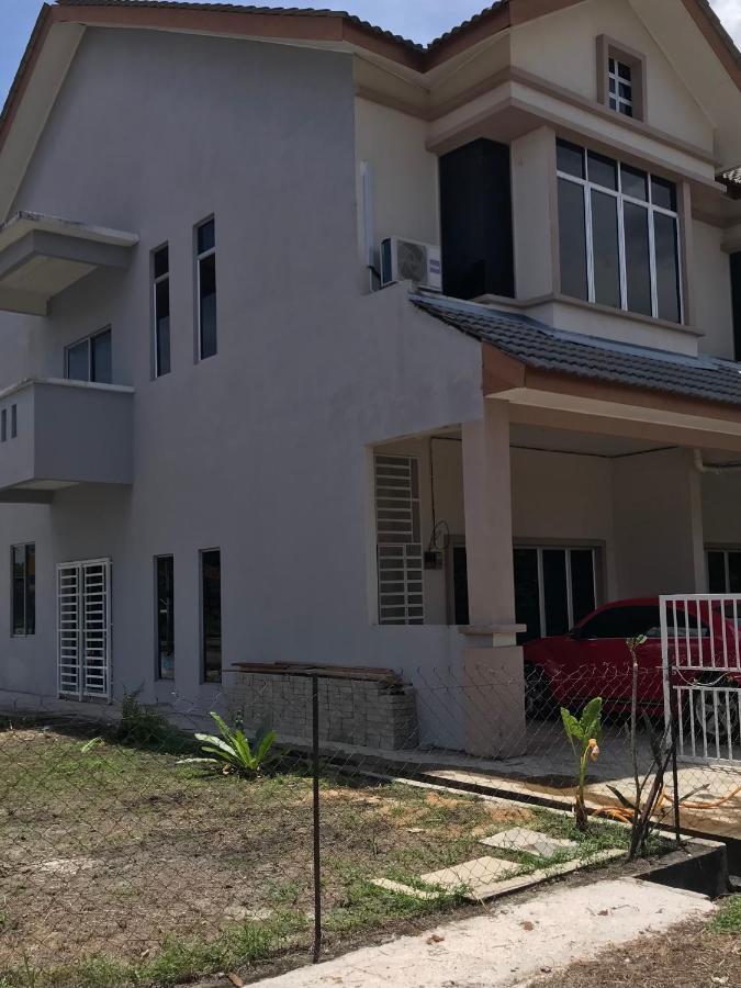 Hj Homestay Kuala Terengganu Extérieur photo