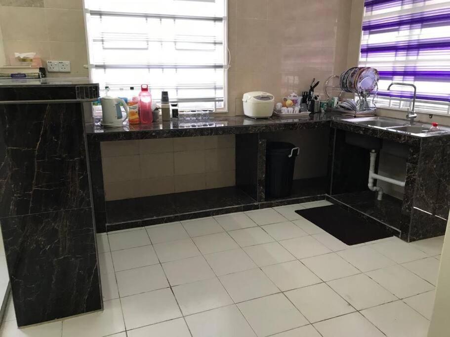Hj Homestay Kuala Terengganu Extérieur photo